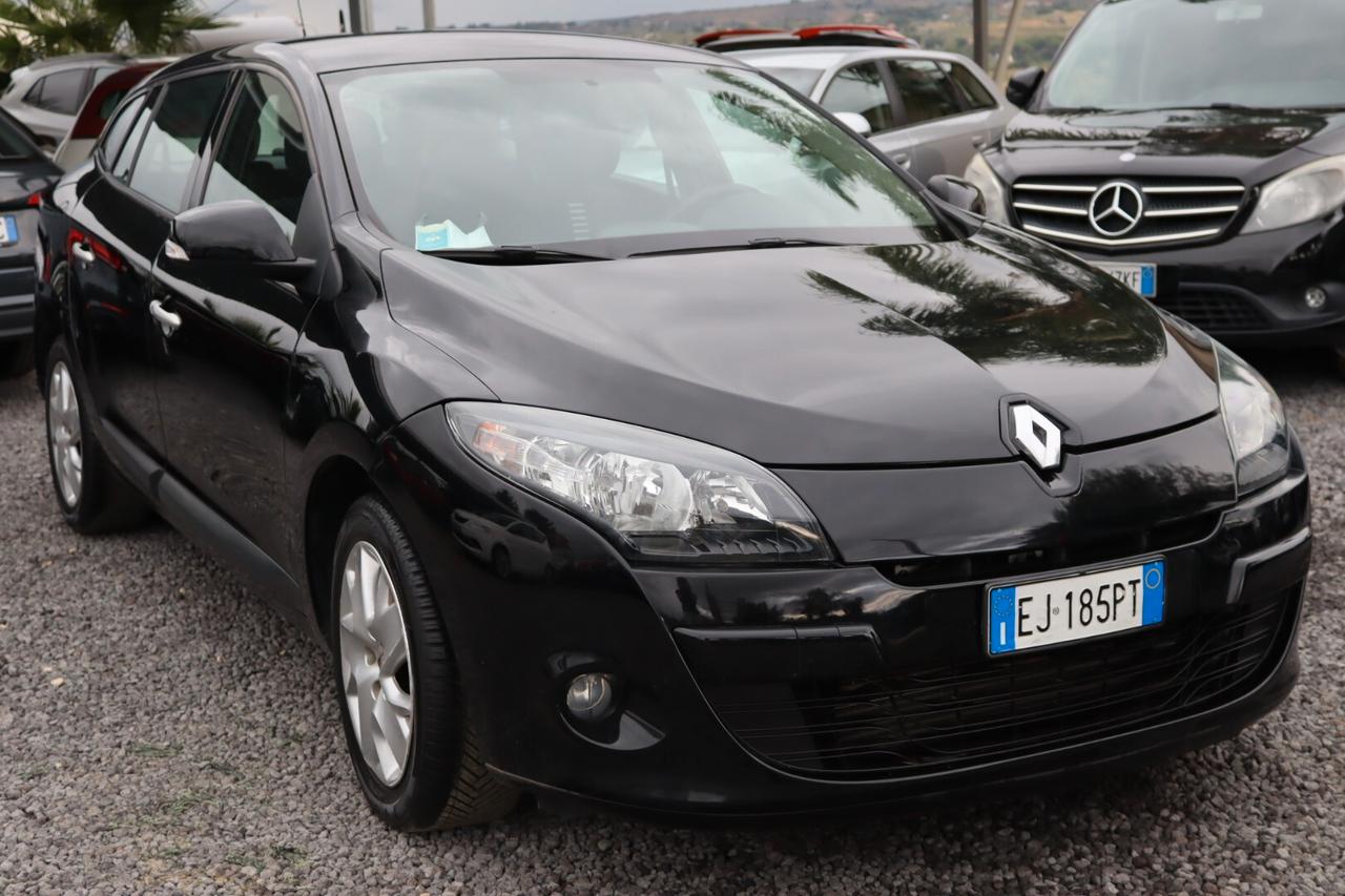 Renault Megane Mégane 1.5 dCi 110CV SporTour Attractive