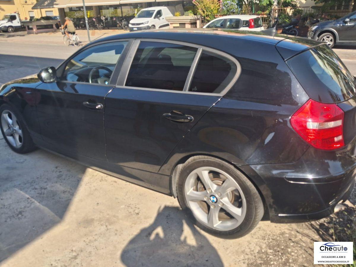 BMW - Serie 1 - 118d 5 porte DPF