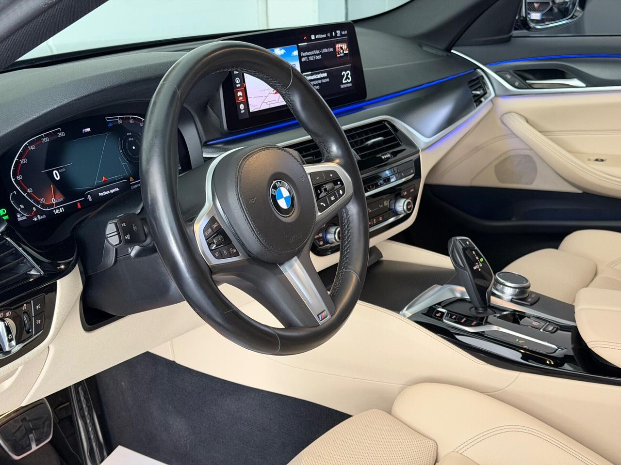 Bmw 520 520d 48V xDrive Touring Msport 190cv TETTO