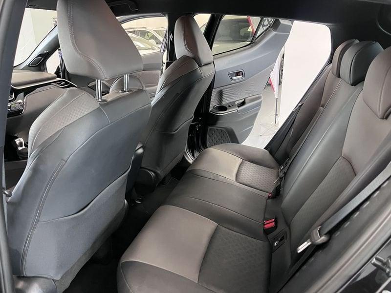 Toyota C-HR C-HR 1.8 Hybrid E-CVT Lounge