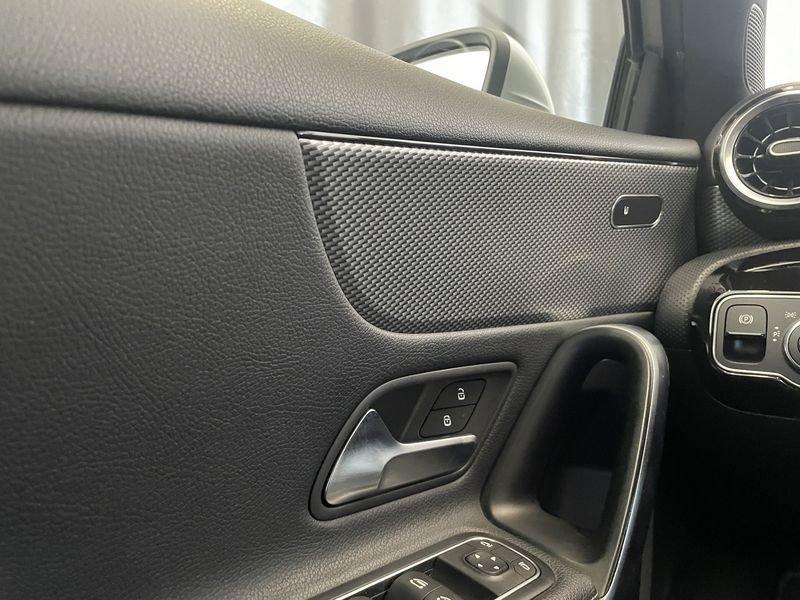 Mercedes-Benz Classe A A 180 d Automatic Sport