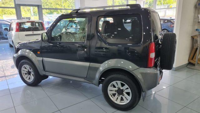 SUZUKI Jimny 1.3i 4WD