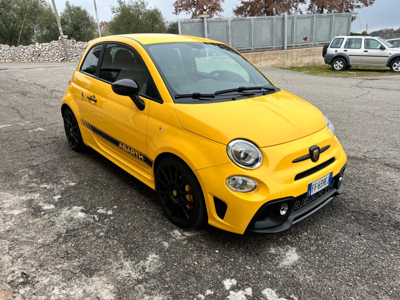 Abarth 595 1.4 Turbo T-Jet 180 CV Competizione