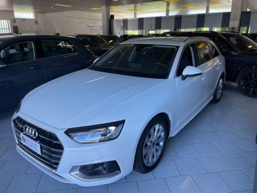 Audi A4 Avant 40 TDI quattro S tronic Business Advanced