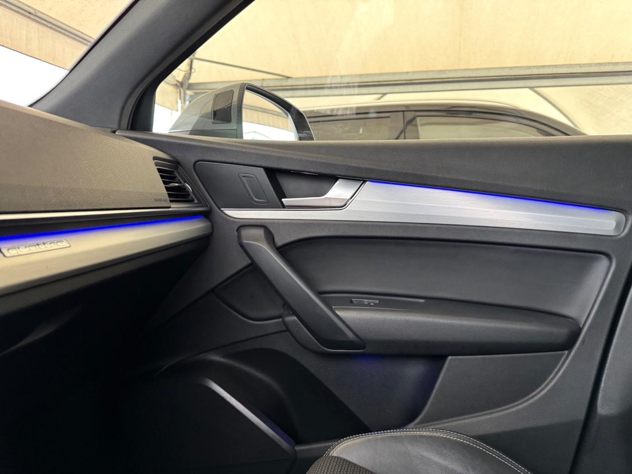 AUDI Q5 2.0 Quattro S-LINE-Virtual Luci Ambient 19