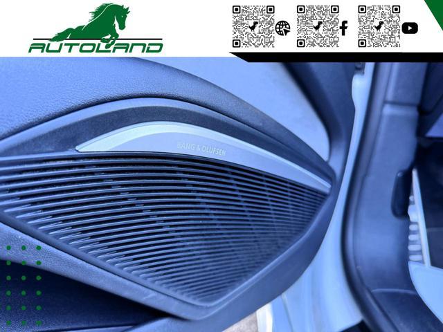 AUDI TT Roadster 1.8 TFSI S tronicBang & Olufsen Cerchi18?