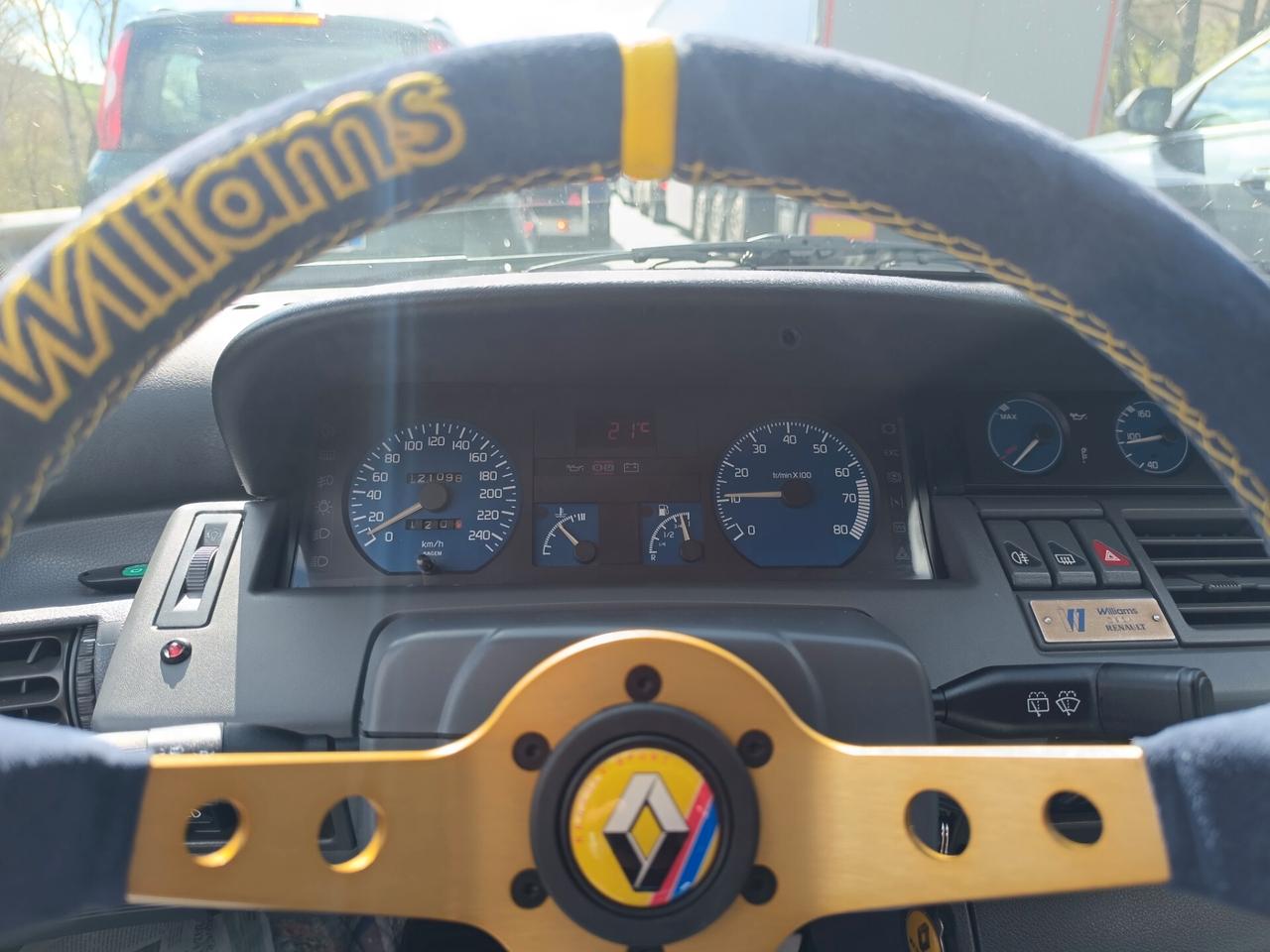 Renault Clio 2.0i 16V cat Williams