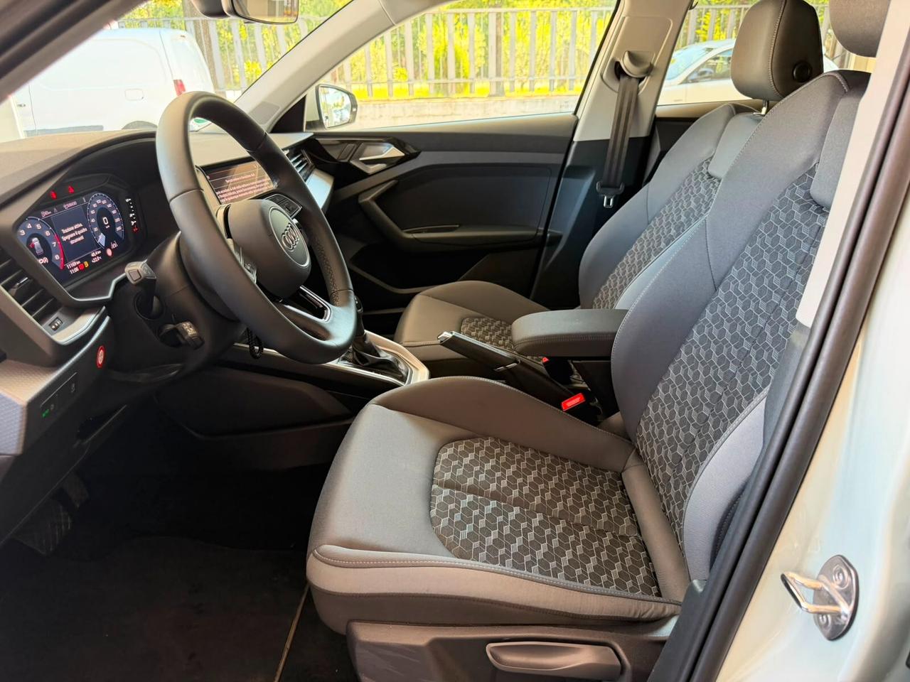 Audi A1 SPB 30 TFSI S tronic Identity Black