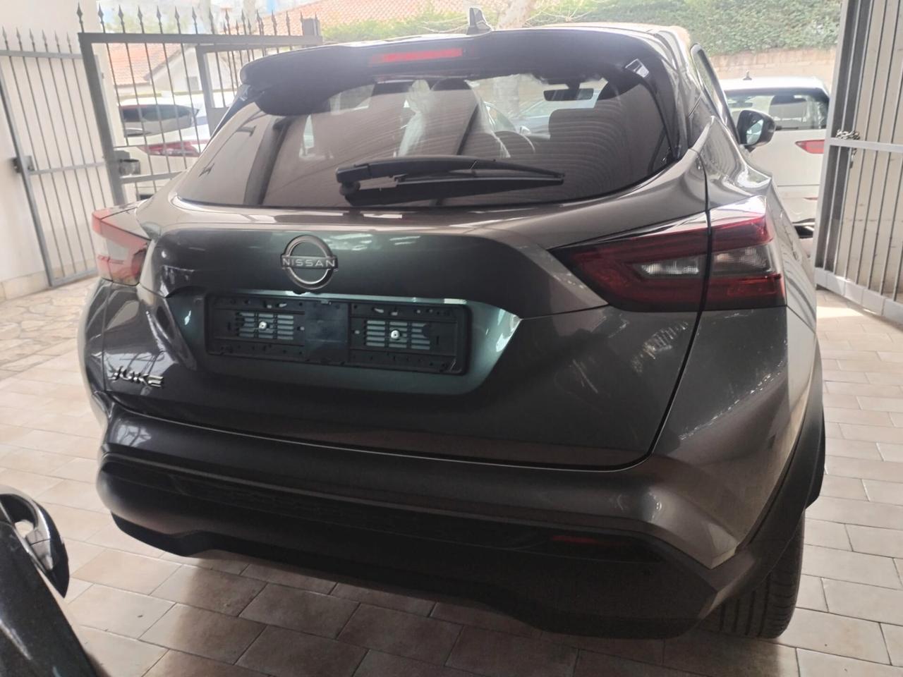 Nissan Juke 1.0 DIG-T 114 CV N-Connecta