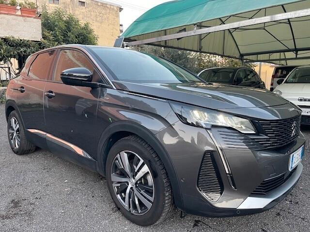 Peugeot 3008 Hybrid 225 e-EAT8 Allure