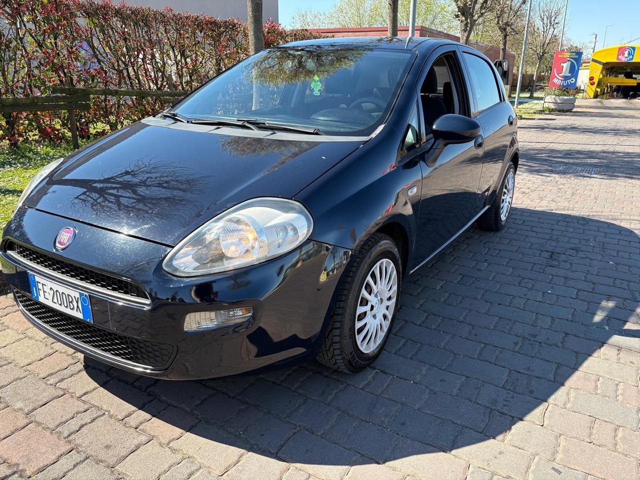 Fiat Punto 1.4 GPL 2016 neopatentati