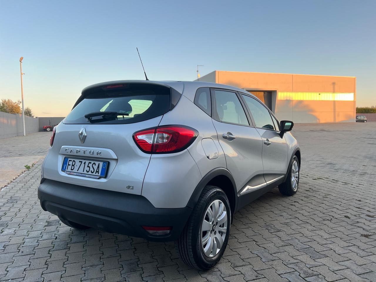 Renault Captur 1.5 dCi 90 CV Energy Iconic - 2015