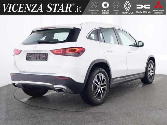 MERCEDES-BENZ GLA 200 d 4MATIC SPORT