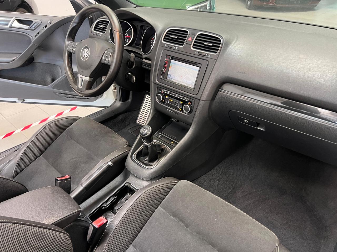 Volkswagen Golf Cabriolet 1.6 TDI DPF 3p. Highline