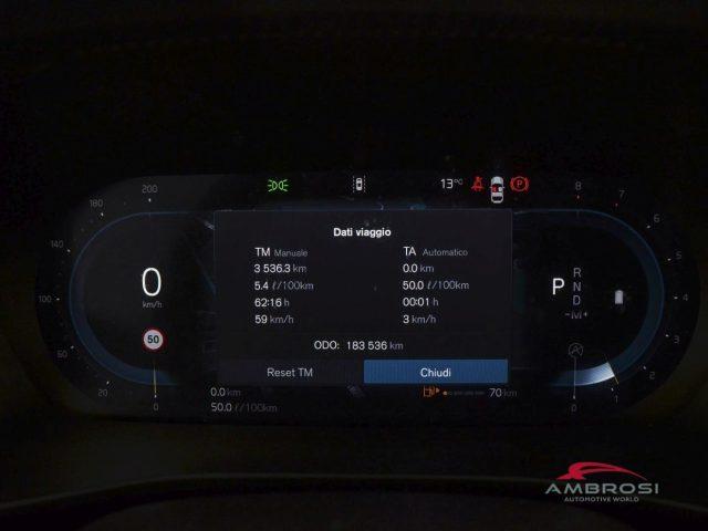 VOLVO XC40 2.0 b3 Essential auto