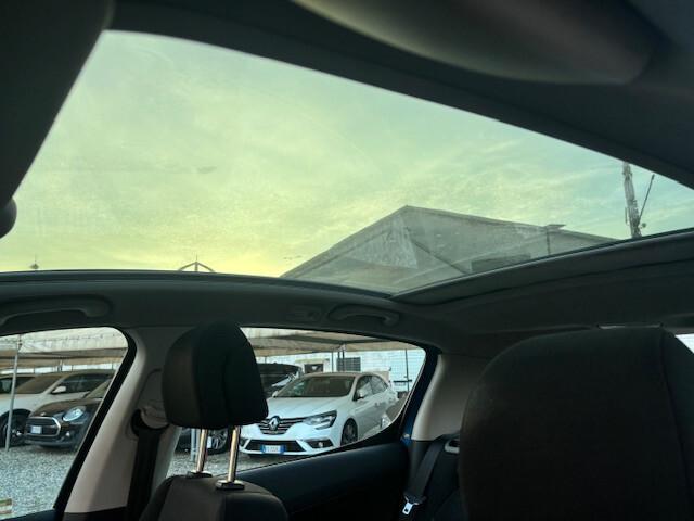 Peugeot 308 1.6 THP 150CV 5p. Tecno (5 Marce)