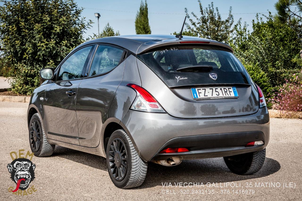 Lancia Ypsilon 1.2 69 CV 5 porte GPL Ecochic Elefantino Blu