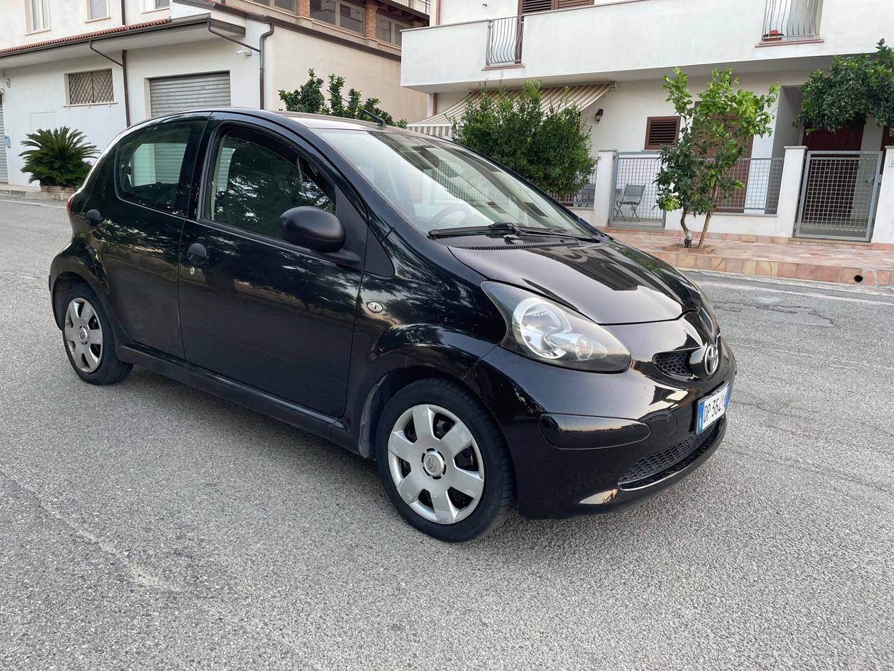 Toyota Aygo 1.0 68 CV - 5 porte