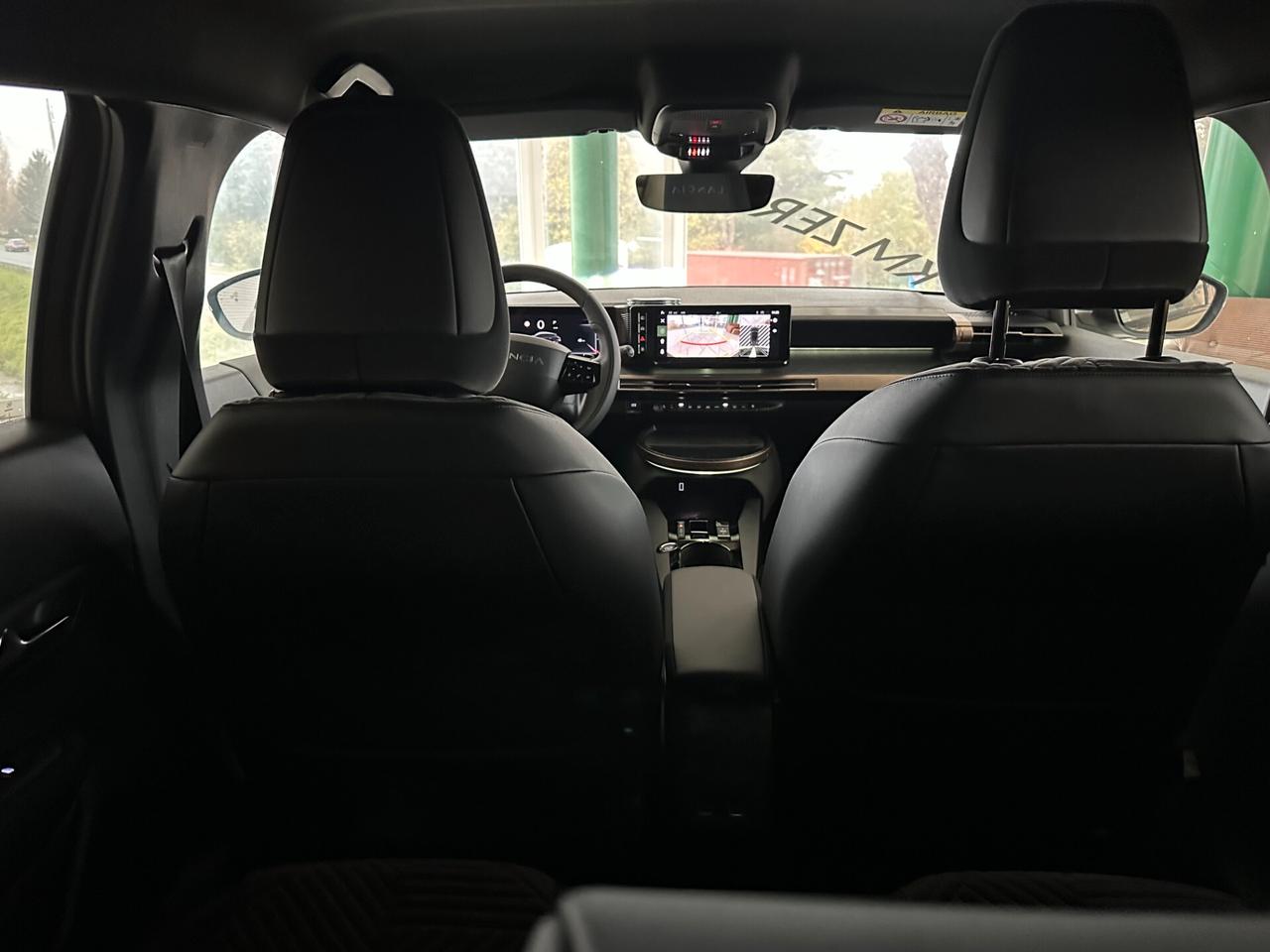 Lancia Ypsilon Hybrid e-DCT LX