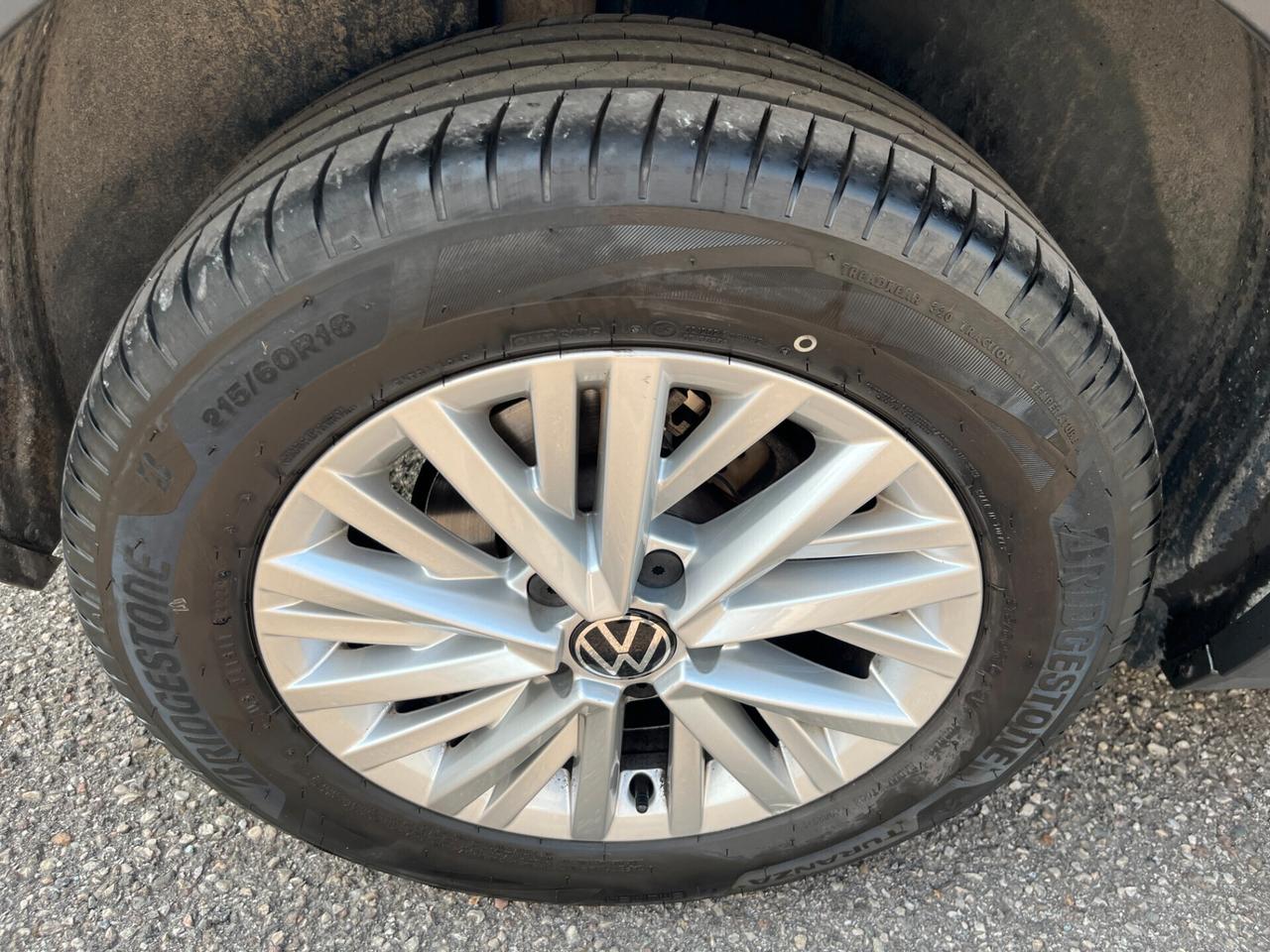 Volkswagen T-Roc 2.0 TDI Life 01/2023 ** 87322**