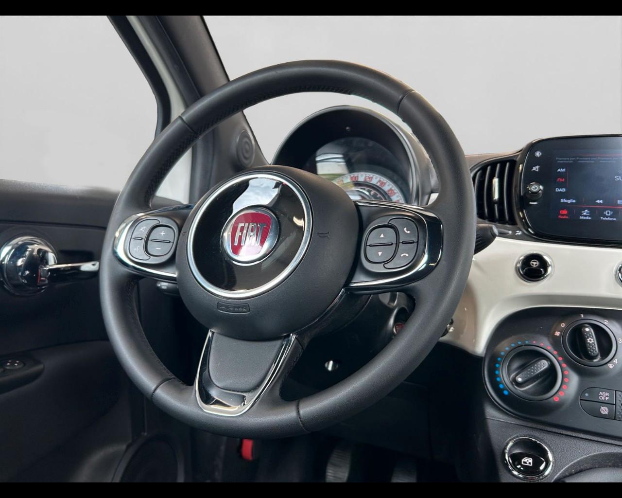 FIAT 500C III 2015 - 500C 1.0 hybrid Dolcevita 70cv