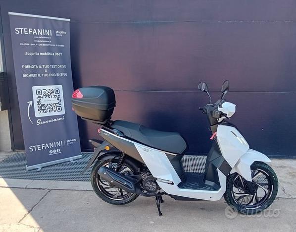 Peugeot Tweet 125 PEUGEOT TWEET 125 ALLURE CBS