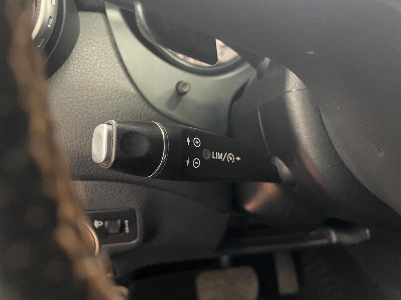 Mercedes-benz GLA 200 GLA 200 CDI Automatic Sport
