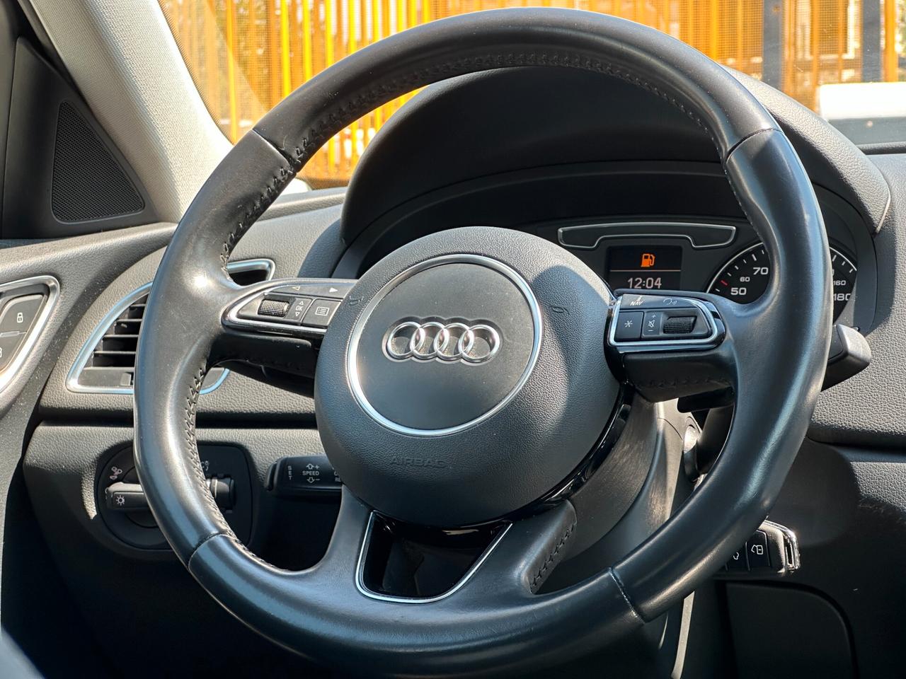 AUDI Q3 2.0 TDI 150 CV S-Tronic Business