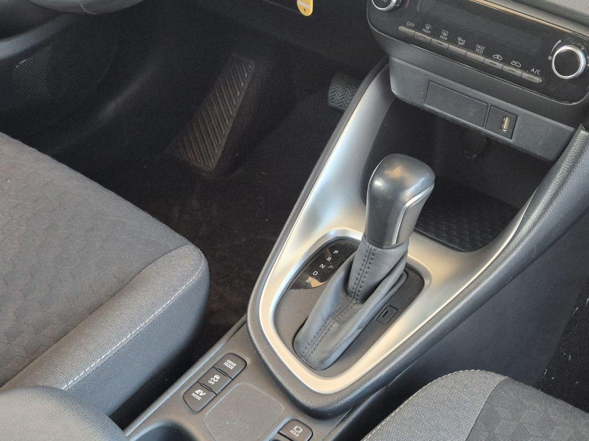 TOYOTA - Yaris - 1.5 Hybrid 5p. Business