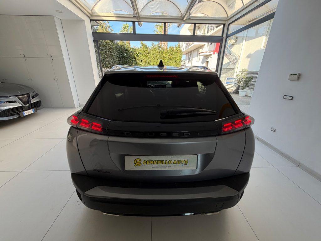 Peugeot 2008 PureTech 130 S&S EAT8 Allure da €229,00 mensili