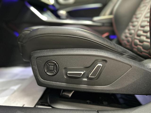 AUDI RS6 Avant 4.0 TFSI V8 quattro tiptronic