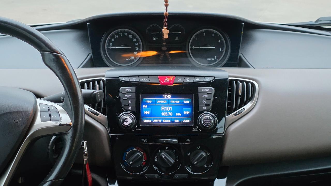 Lancia Ypsilon 1.3 MJT 16V 95 CV 5 porte S&S Platinum