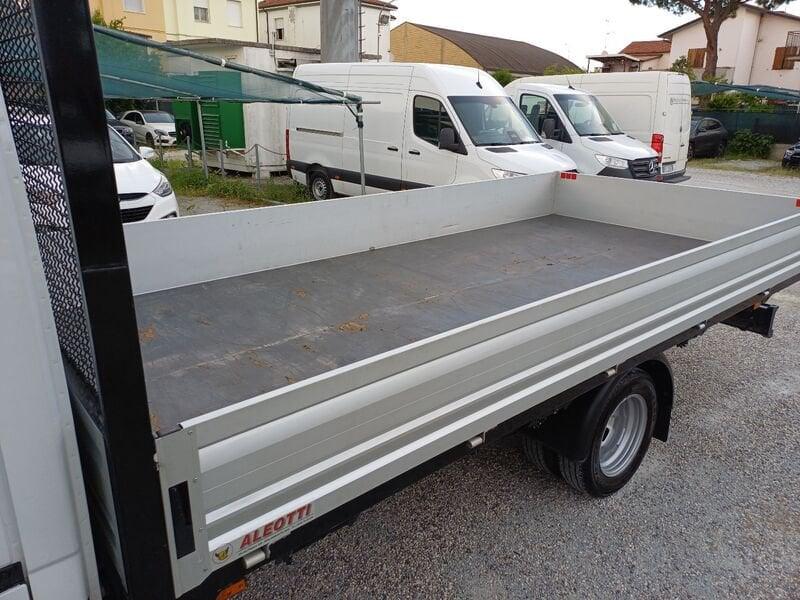 Iveco Daily Daily 35 C16H3.0 3750 cab. HD