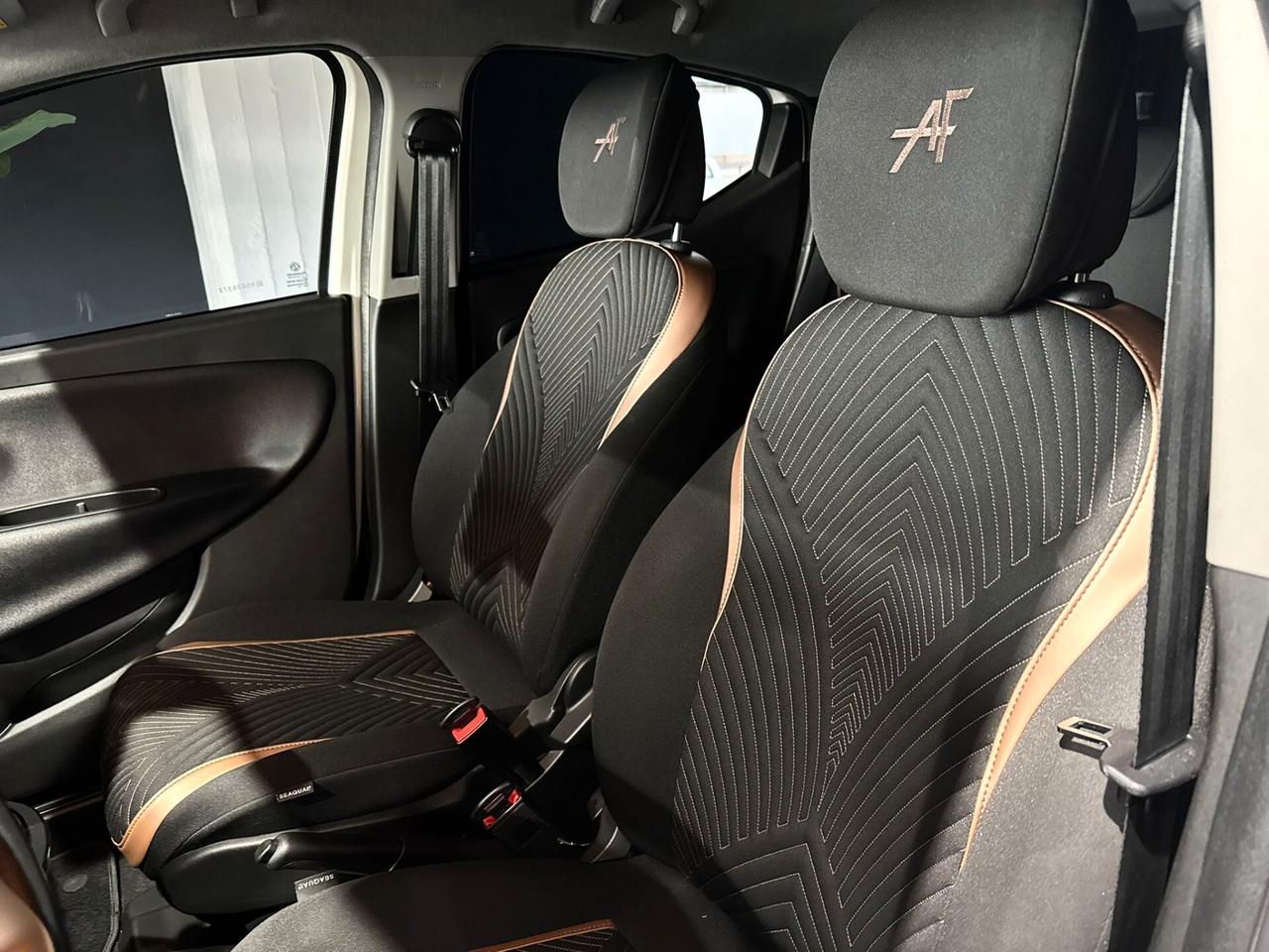 Lancia Ypsilon 1.2 69 CV 5 porte GPL Alberta Ferretti