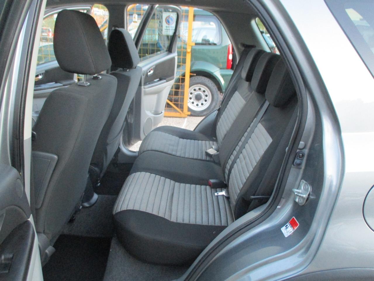 Suzuki SX4 2.0 DDiS 16V 4WD 2011