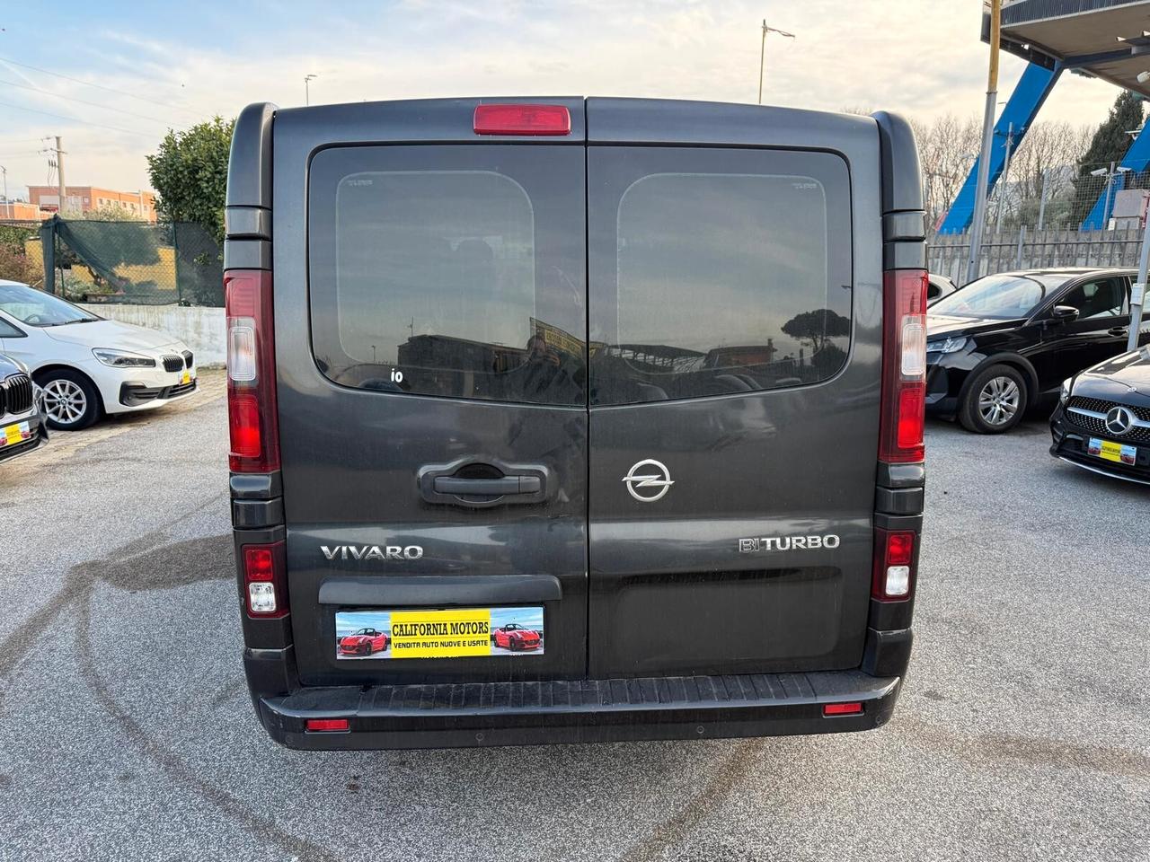 Opel Vivaro 1.6 BiTurbo 9 posti