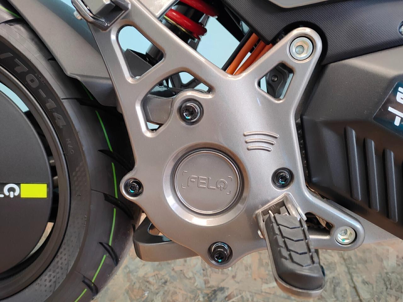 FELO FW-06: prezzo imbattibile per un modello TOP di gamma!