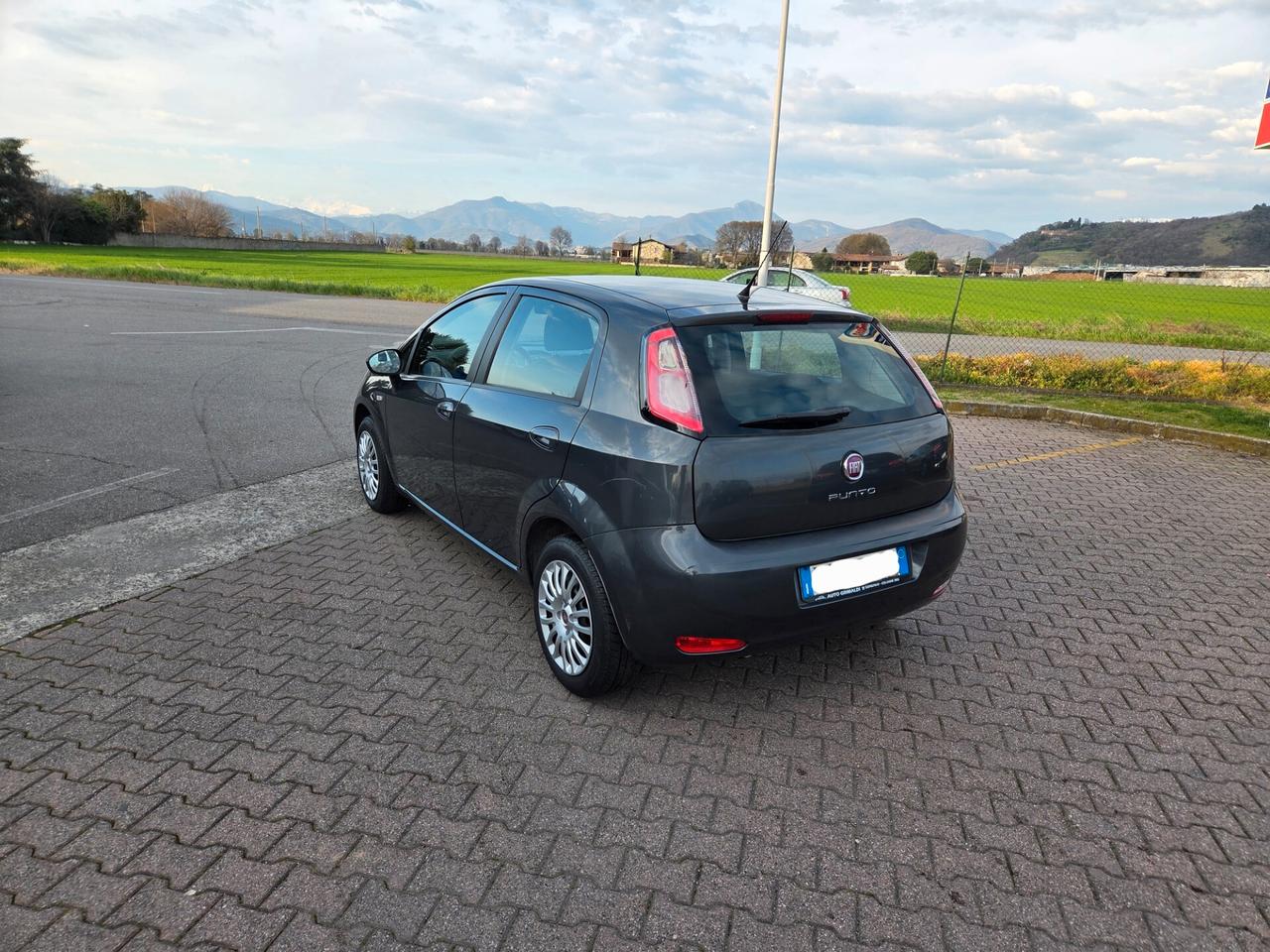 Fiat Punto 1.2 8V 5 porte Lounge, Unico proprietario, Garanzia!