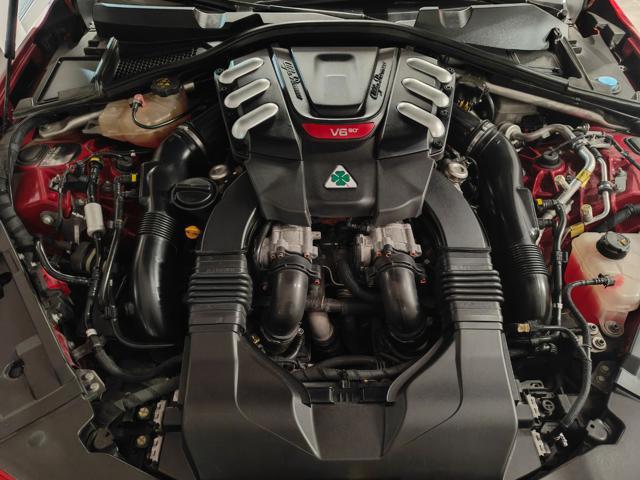 ALFA ROMEO Giulia 2.9 V6 Bi-Turbo Quadrifoglio MAN