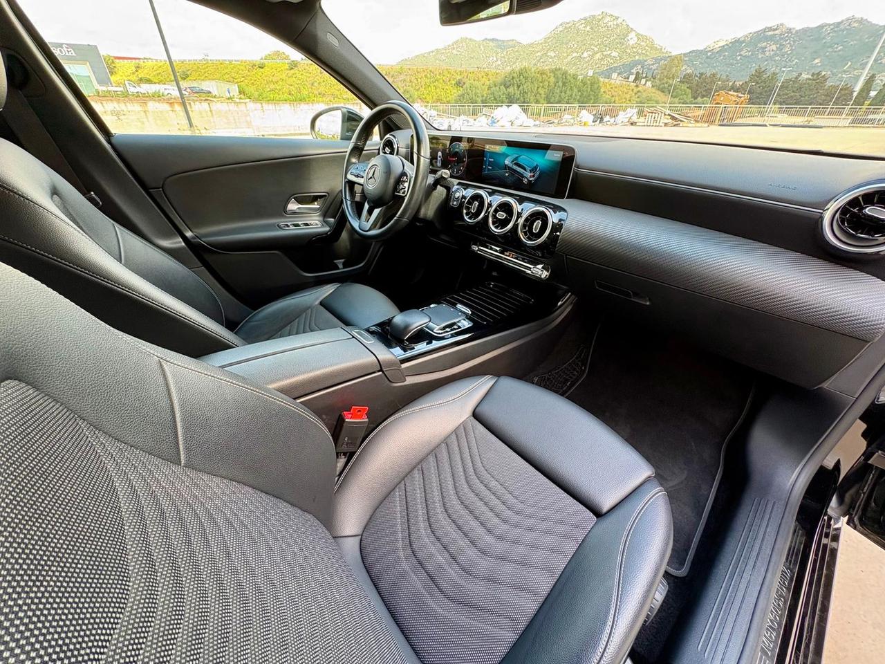 Mercedes-Benz A 180 D Sport Night Edition #10010