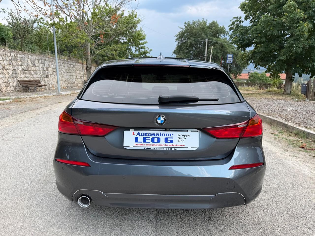 Bmw 116 116d 5p. Business Advantage