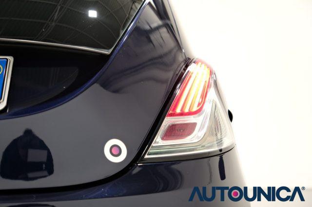 LANCIA Ypsilon 1.2 69 CV 5 PORTE ELEFANTINO BLU NEOPATENTATI