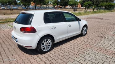 Volkswagen Golf 6 1.6 TDI 105 cv 5p. Highline