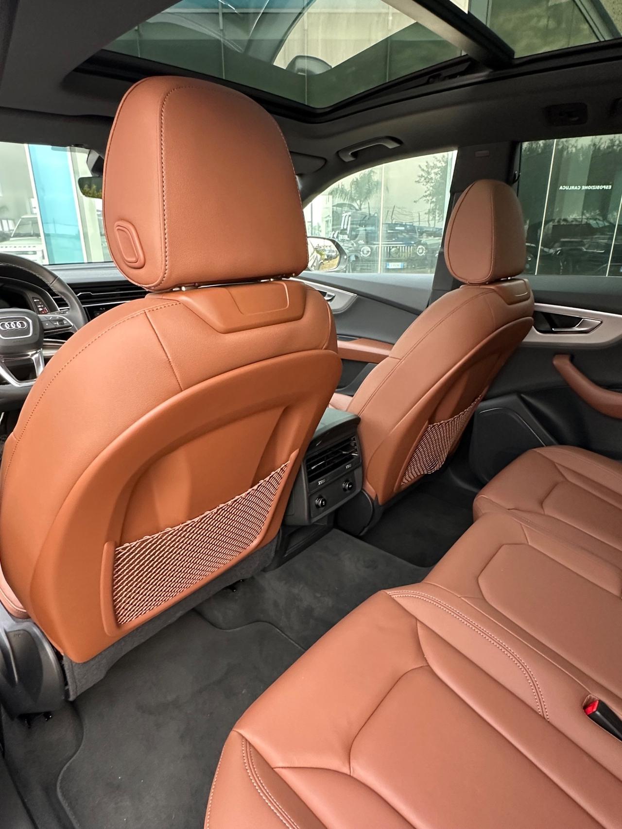 Audi Q8 tdi Sline 231cv possibilità noleggio no scoring
