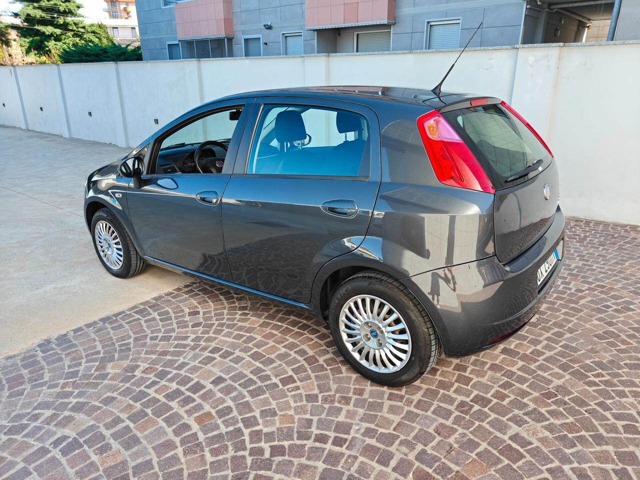 Fiat Grande Punto 1.2 5 porte 83.000km