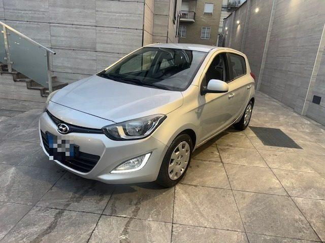 HYUNDAI i20 1.2 5p. Sound Edition