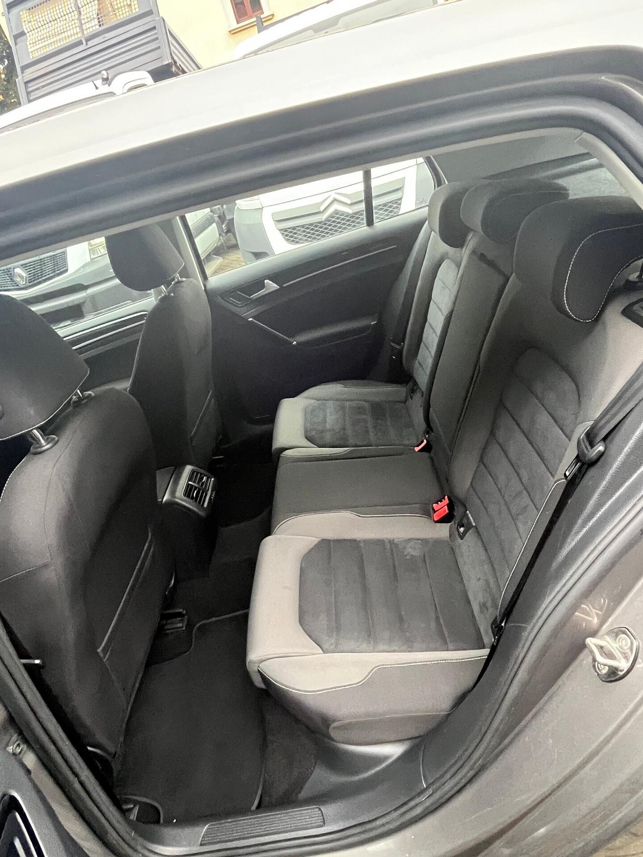 Volkswagen Golf 1.6 TDI 110 CV 5p. Executive BlueMotion Technology