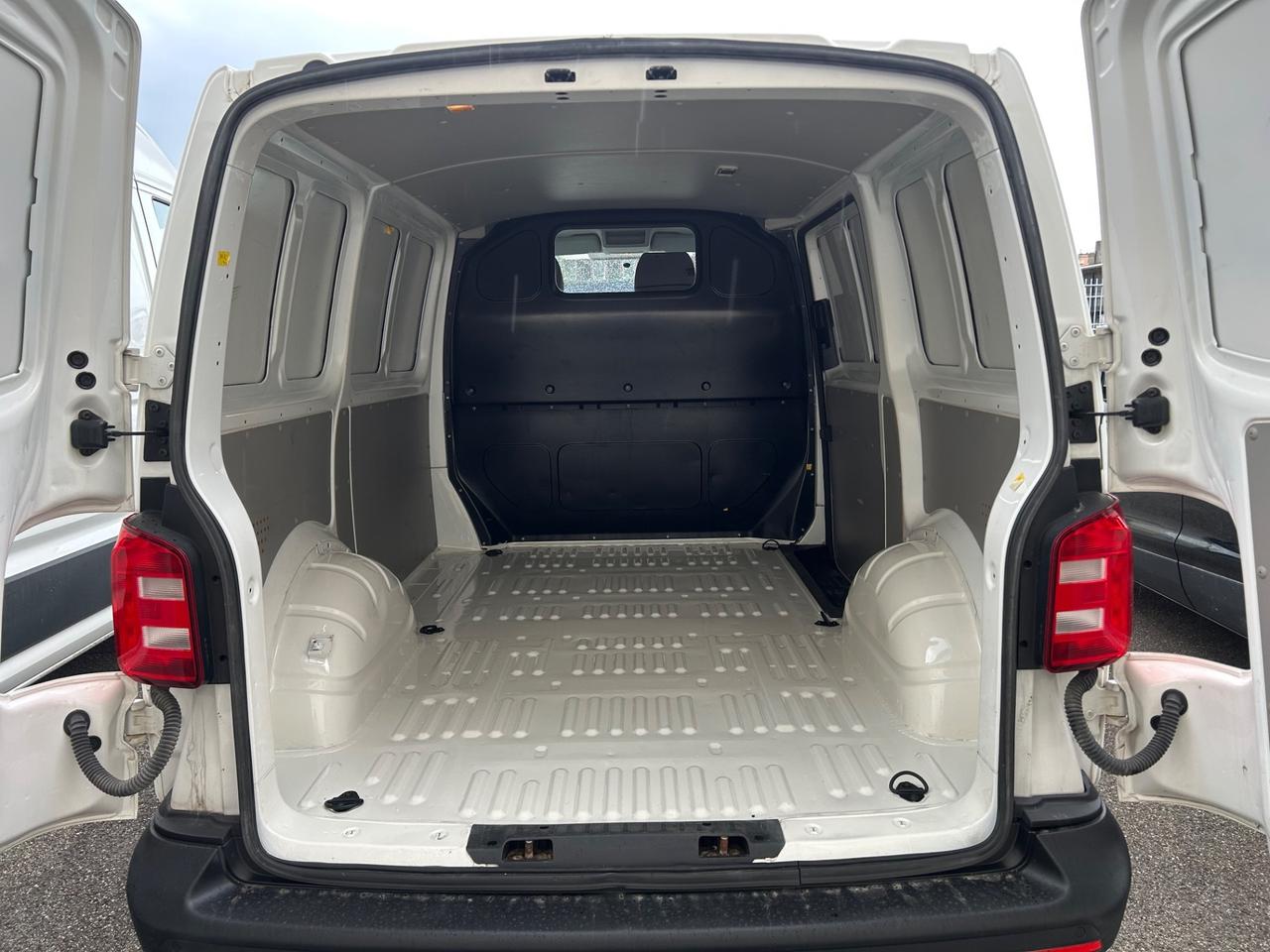 Volkswagen Transporter 2.0 TDI 102CV PL Furgone Eu6