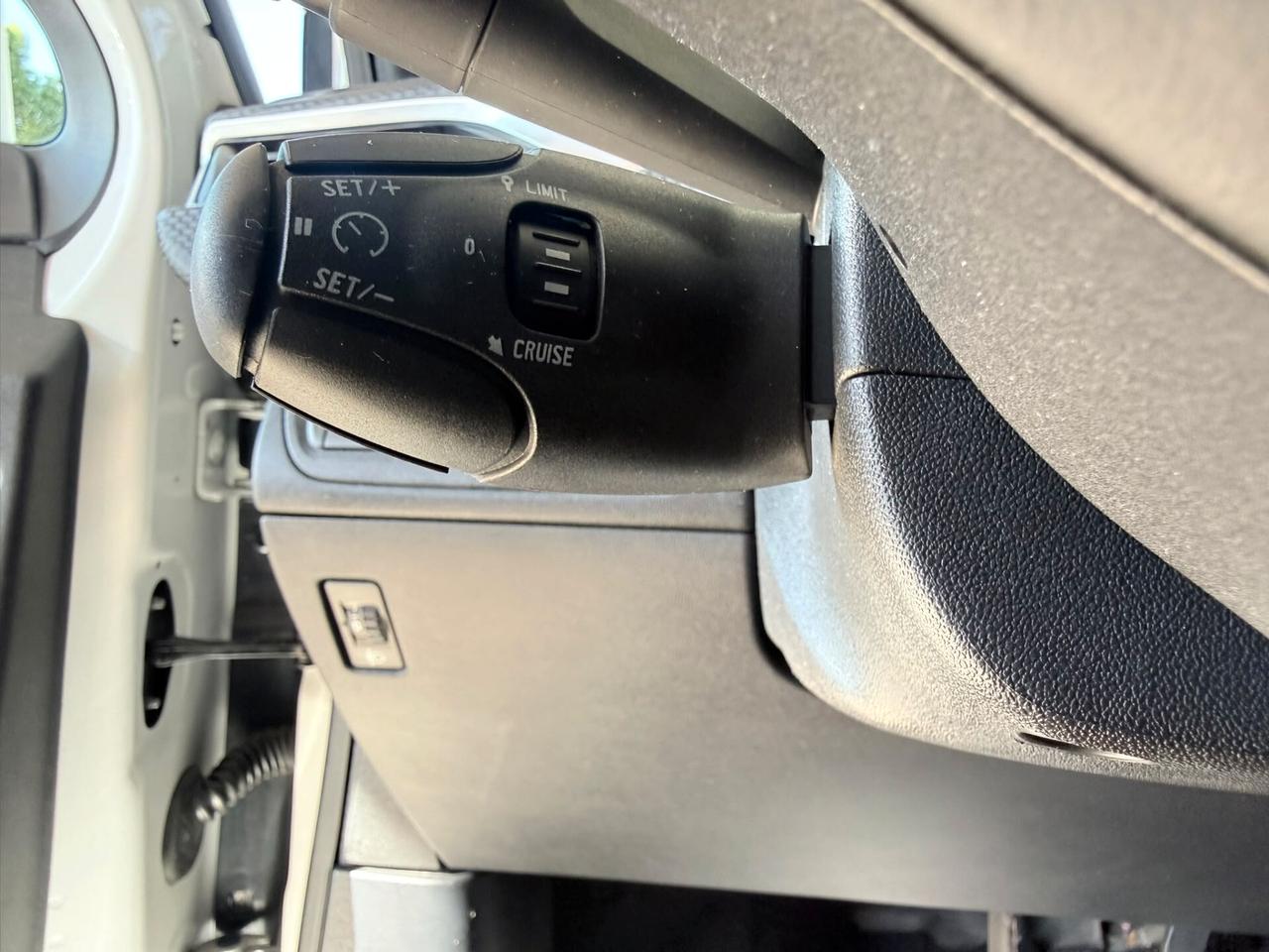 Peugeot 208 PureTech Turbo 110 EAT6 S&S 5 porte GT Line