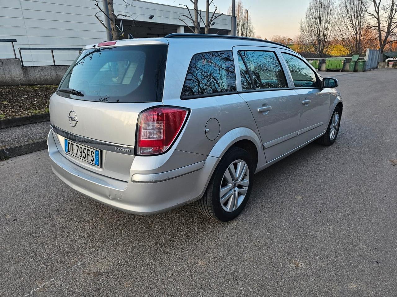 Opel Astra 1.9 CDTI 120CV